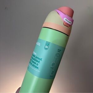 Owala 24 oz. Lime Light Green Insulated Water Bottle with Pink Lid NWT
